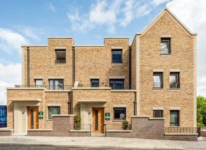 North Gate Park - Houses street view 